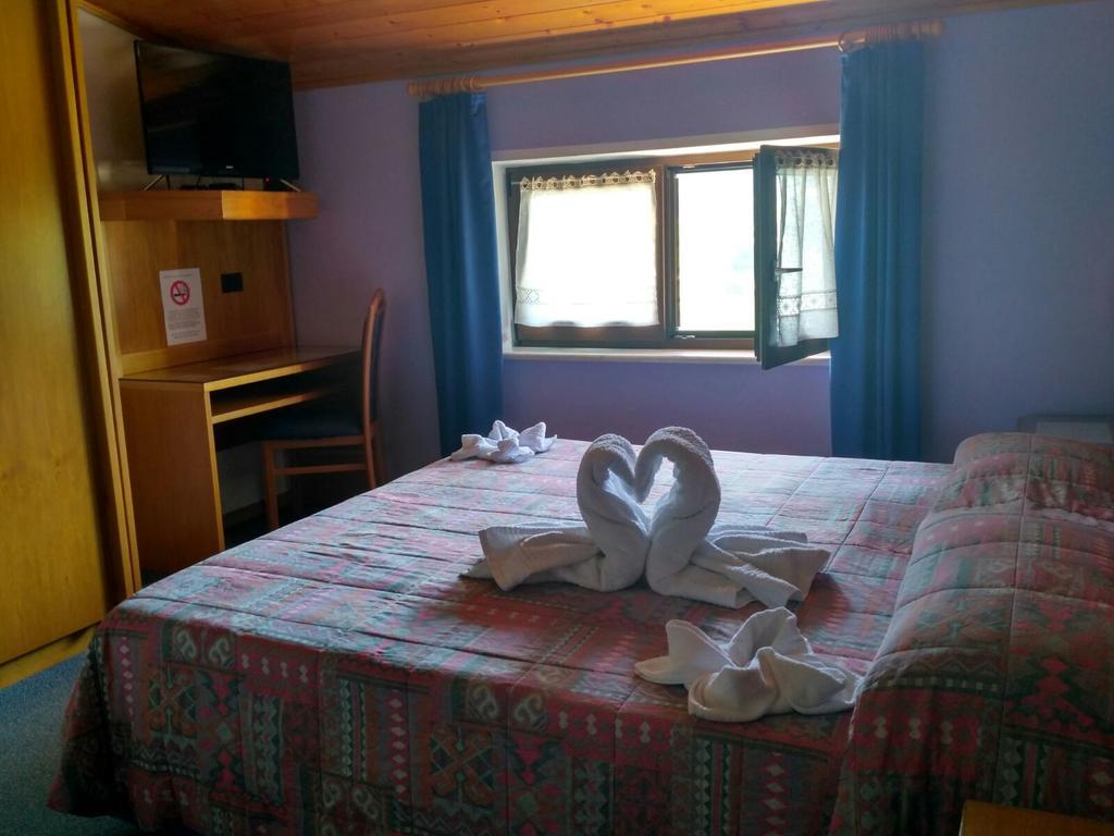 Albergo Aurora Canzolino Екстер'єр фото